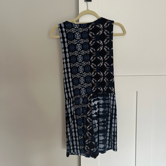 BCBGeneration Navy Sleeveless Romper - Size Small - Picture 4 of 5